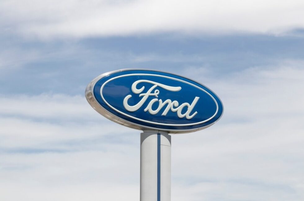 Ford e Apple Maps integrazione veicoli elettrici