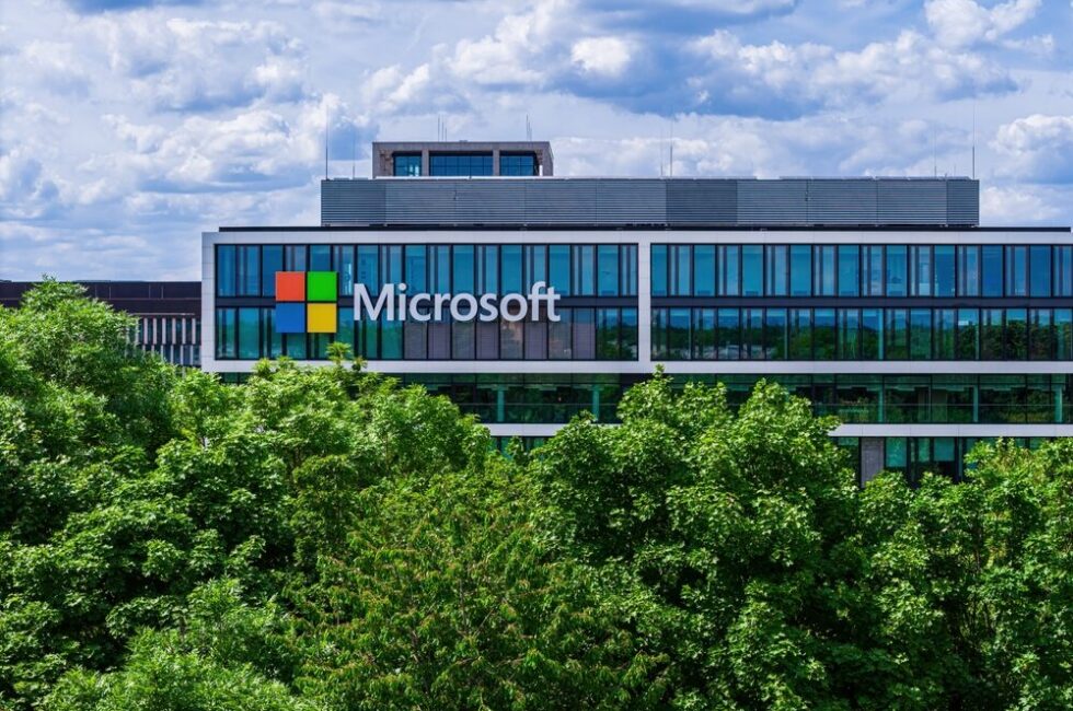 Microsoft e la controversia legale sulle licenze software